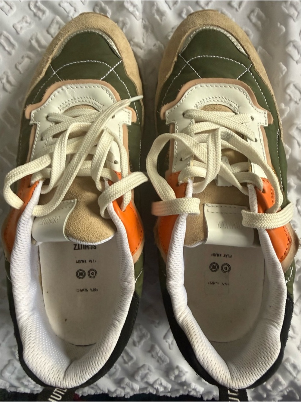 Schutz Women’s 9.5 Olive Green & Orange Stylish Sneakers EUC